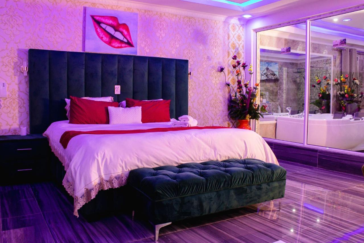 Gold Crown International Hotel 요하네스버그 외부 사진