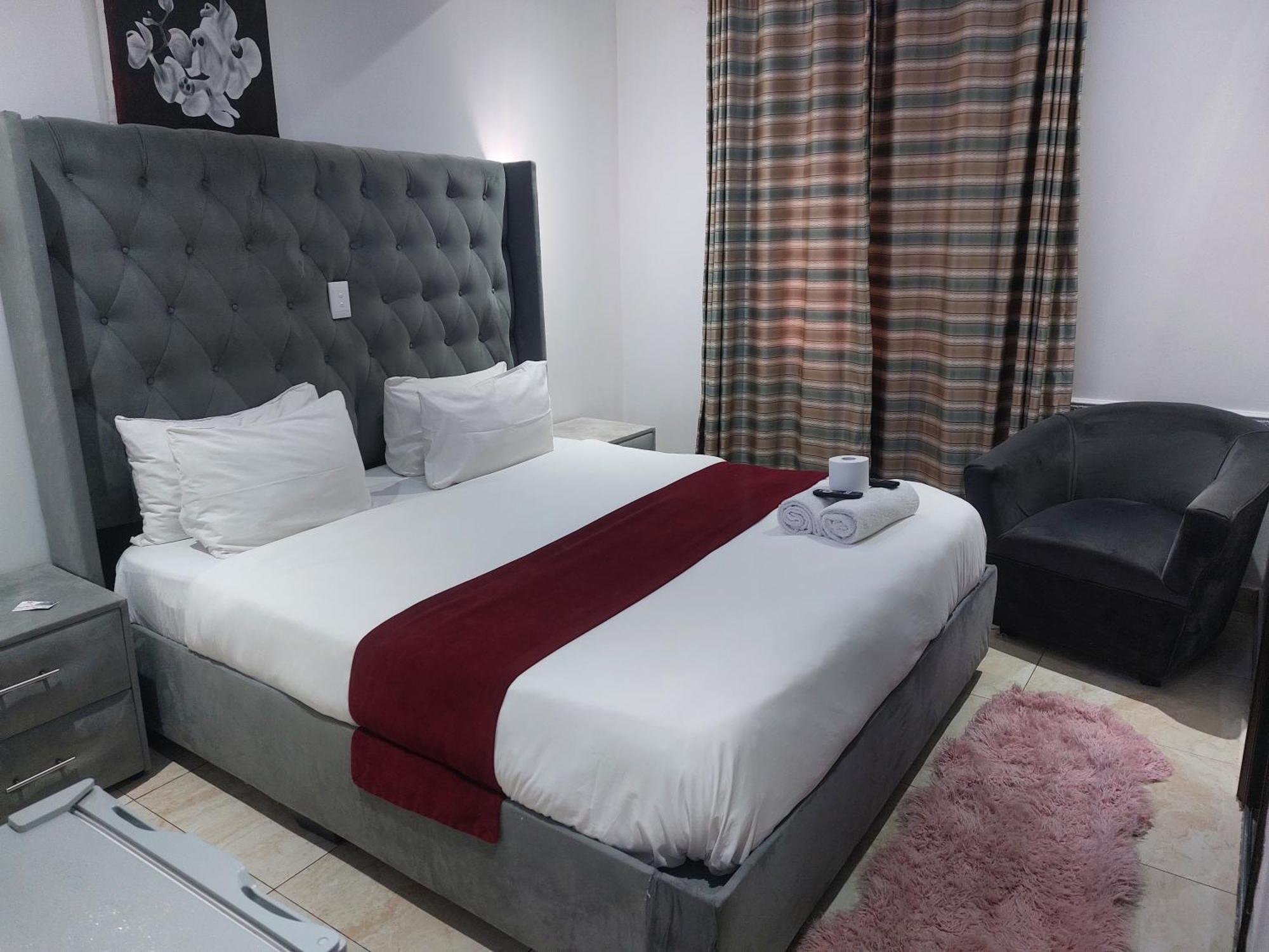 Gold Crown International Hotel 요하네스버그 외부 사진