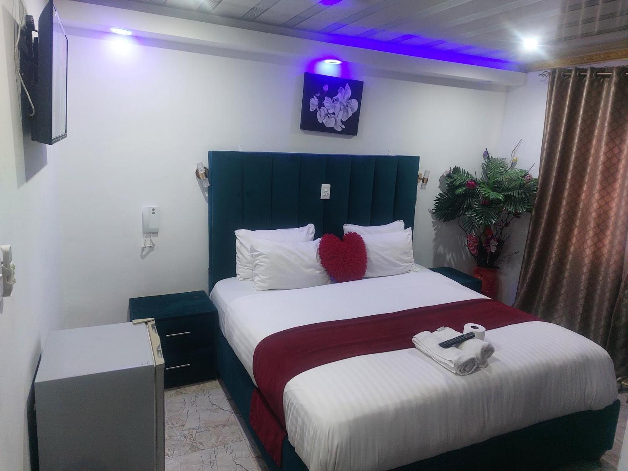 Gold Crown International Hotel 요하네스버그 외부 사진